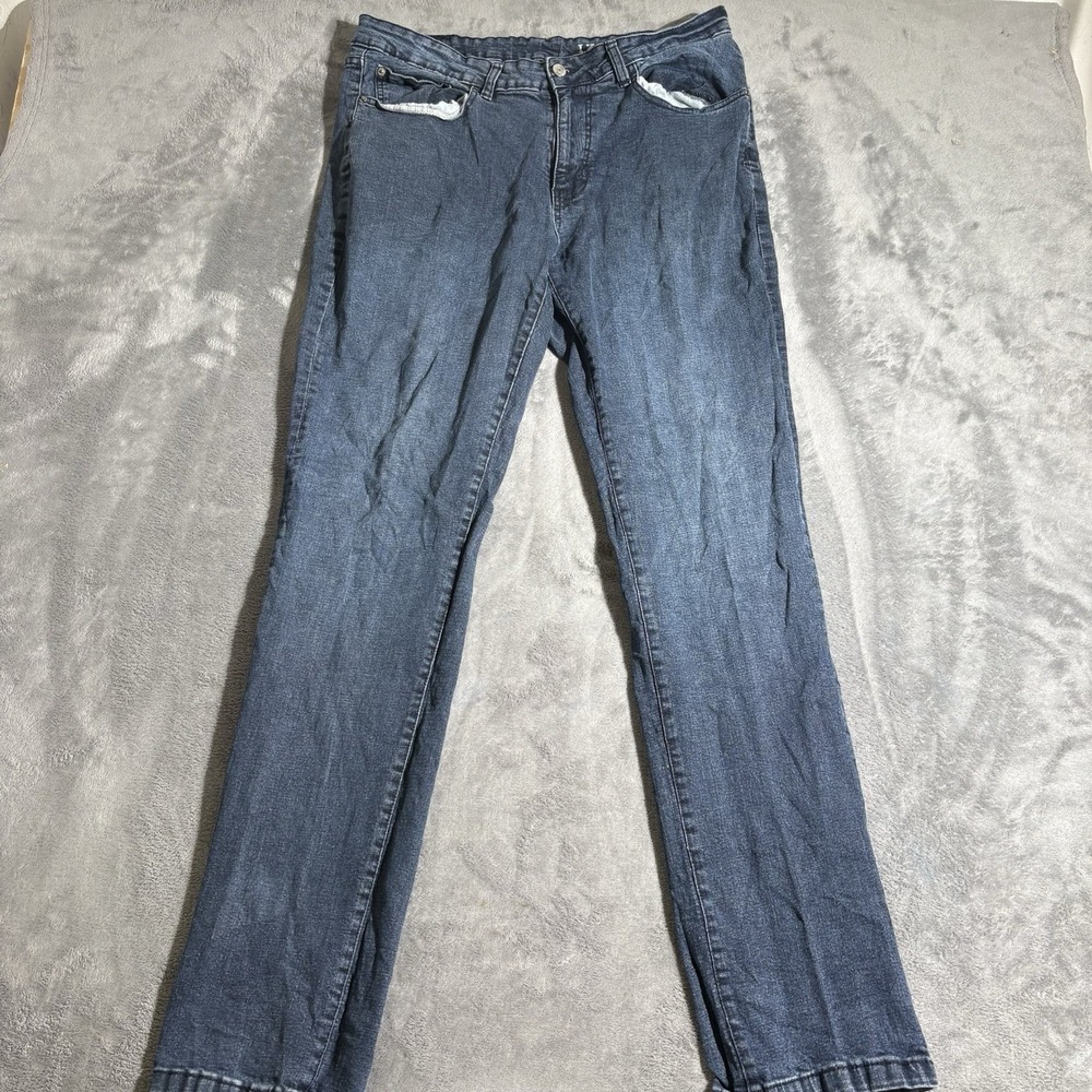 IZOD Women's Straight Fit Comfort Stretch Jeans 36 x 34 Blue Denim